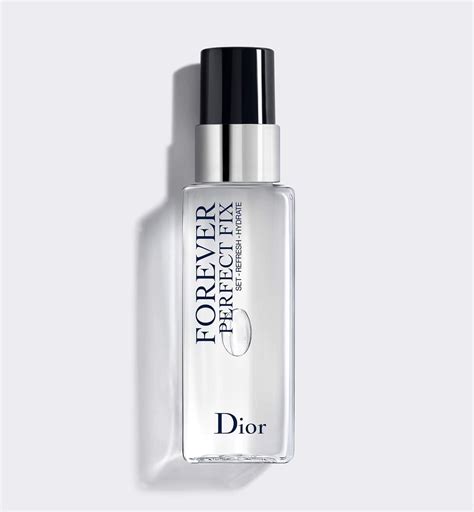 dior perfect fix spray.